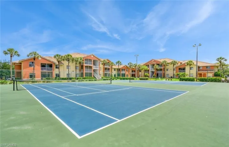 6401  Aragon  WAY, Fort Myers, FL 33966