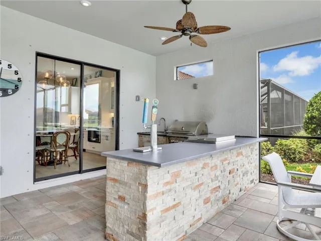 Outdoor Kitchen