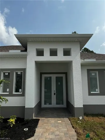 2810  9th W ST, Lehigh Acres, FL 33971