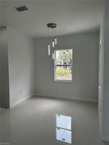 2810  9th W ST, Lehigh Acres, FL 33971