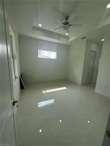 2810  9th W ST, Lehigh Acres, FL 33971