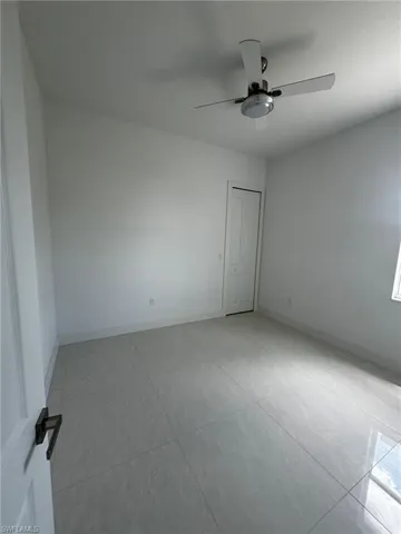2810  9th W ST, Lehigh Acres, FL 33971
