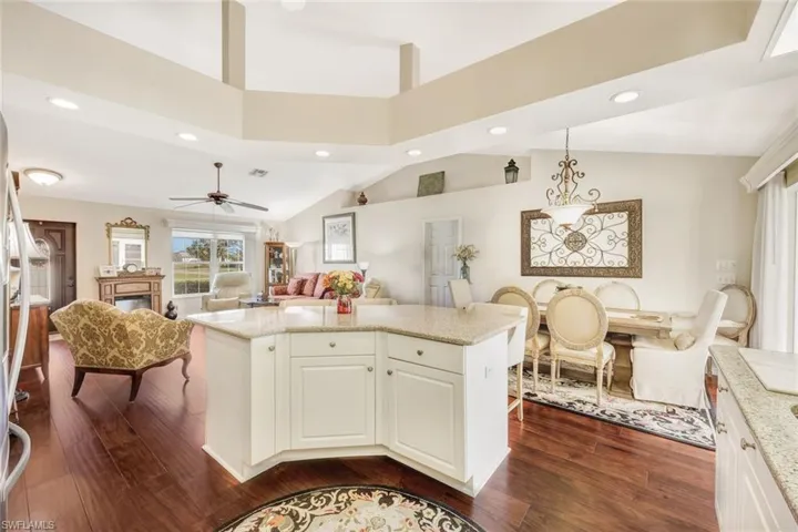 1722 SW 18th  ST, Cape Coral, FL 33991