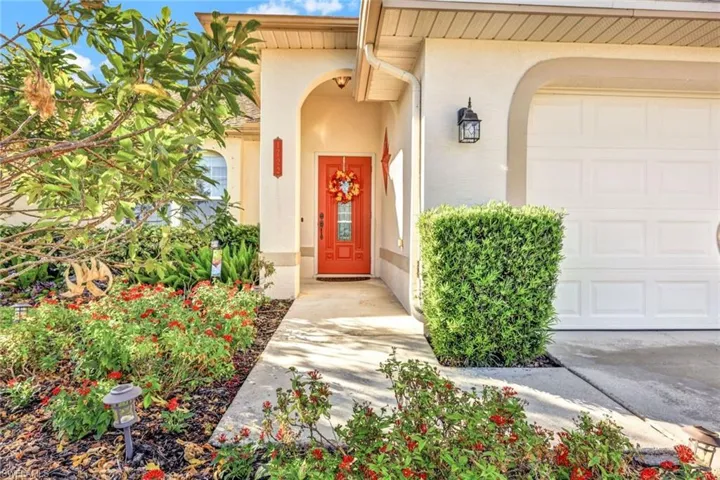 1722 SW 18th  ST, Cape Coral, FL 33991