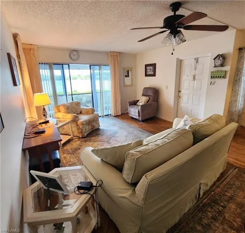 9950 Sailview Ct 5-e1, Fort Myers, Florida 33905