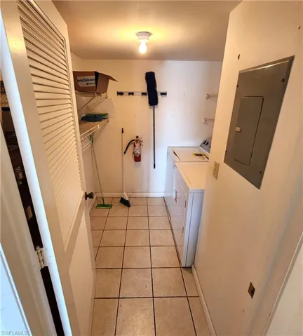 Inside Laundry & Storage Rm