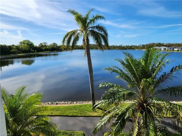 Pine Ridge Lake