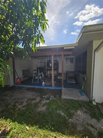 1521 Huntdale St E, Lehigh Acres, Florida 33936