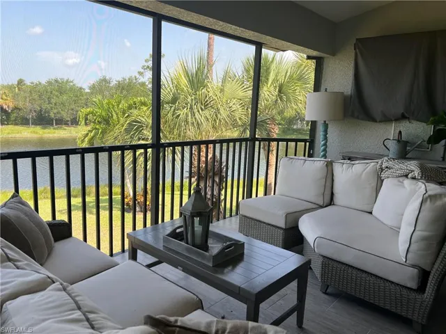 Sunroom with plenty of natural light