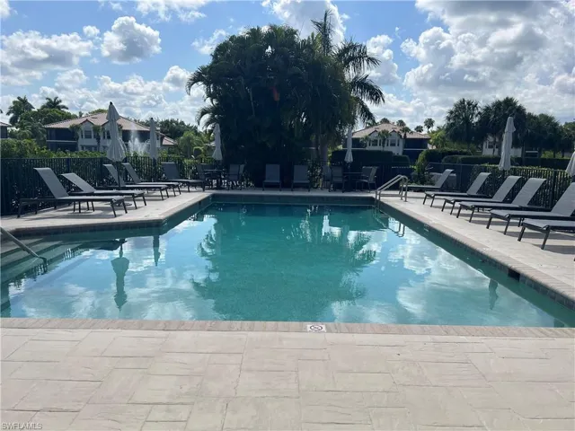 Saratoga community pool