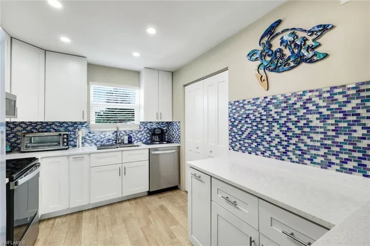 1714 Bikini Ct 103, Cape Coral, Florida 33904