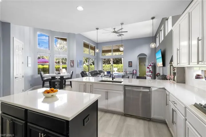 19428 La Serena Dr, Estero, Florida 33967