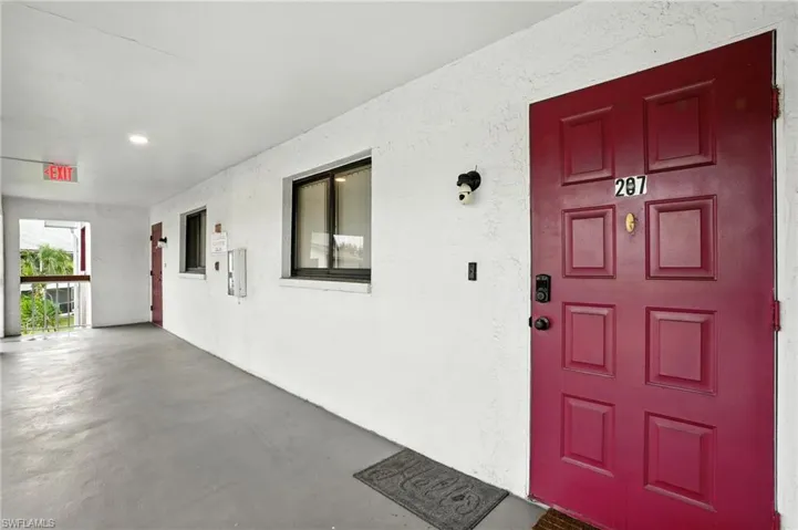 2231 5th St 207, Lehigh Acres, Florida 33936