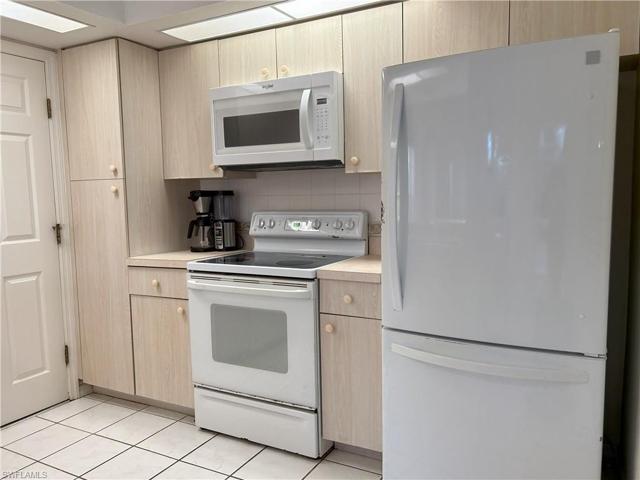 2170  Faliron  RD, NORTH FORT MYERS, FL 33917