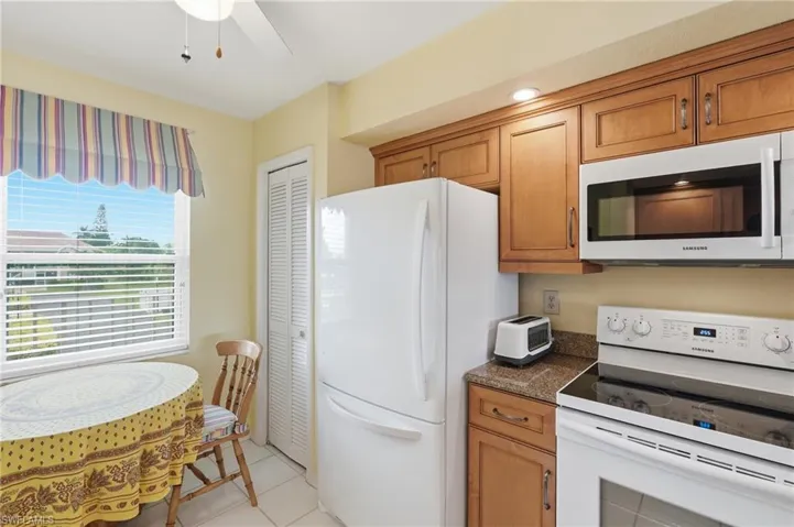 1950 Crown Pointe Blvd B207, Naples, Florida 34112