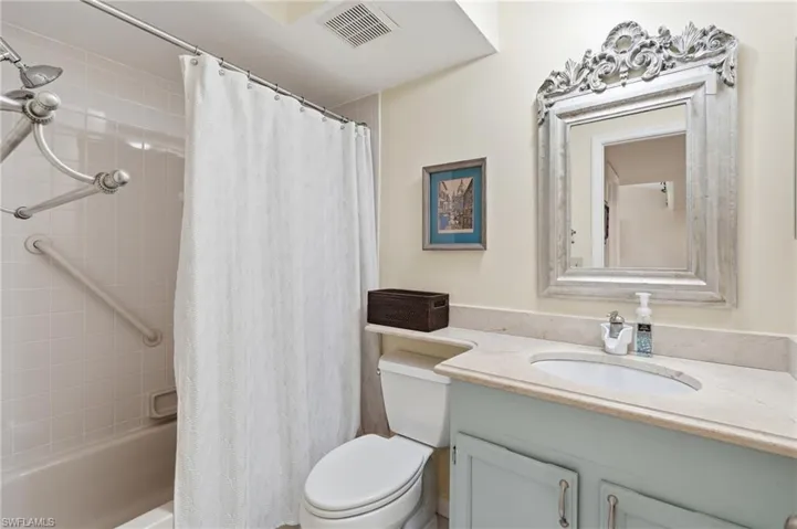 1950 Crown Pointe Blvd B207, Naples, Florida 34112