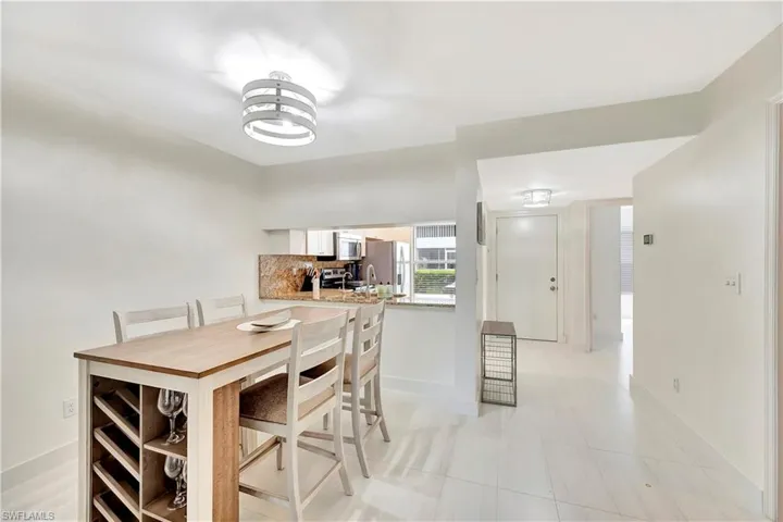1925  Courtyard  WAY, Naples, FL 34112