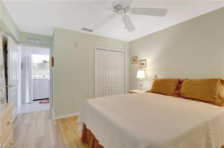 3890  Sawgrass  WAY, Naples, FL 34112