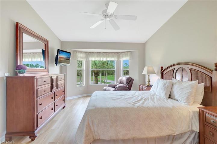 3890  Sawgrass  WAY, Naples, FL 34112