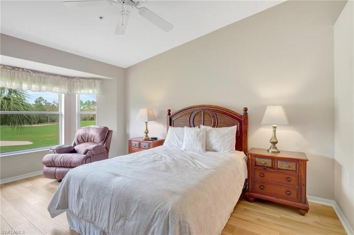 3890  Sawgrass  WAY, Naples, FL 34112