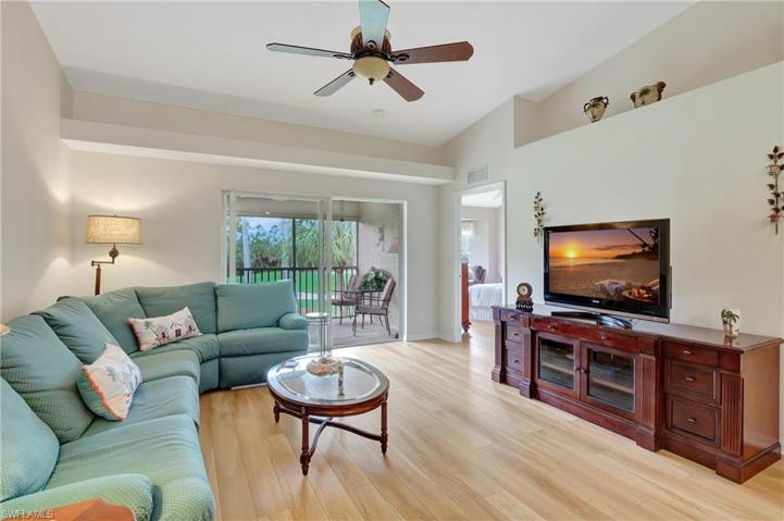 3890  Sawgrass  WAY, Naples, FL 34112