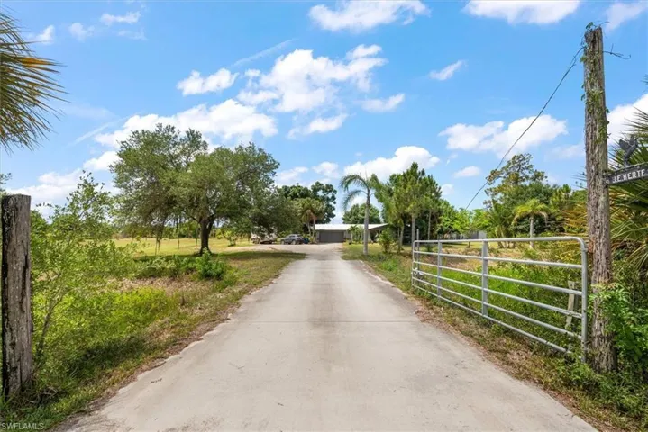 Gated Entry w/ your own flowery moat.