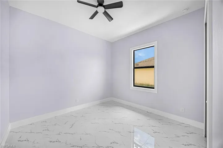 2700  41st W ST, Lehigh Acres, FL 33971