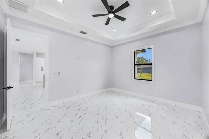2700  41st W ST, Lehigh Acres, FL 33971