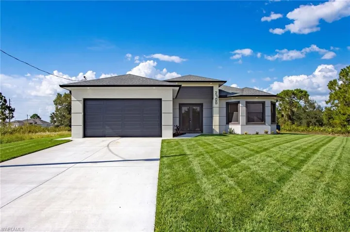 2700 41st St W, Lehigh Acres, Florida 33971