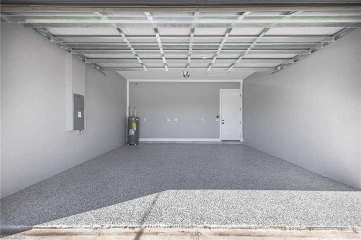 2700 41st St W, Lehigh Acres, Florida 33971