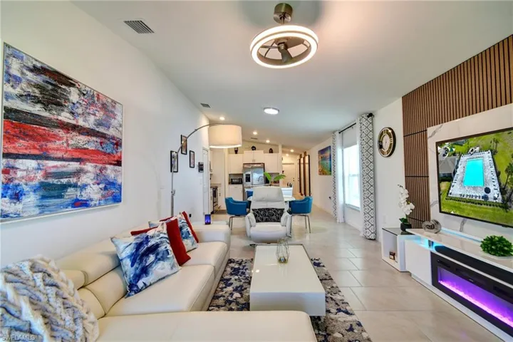 20340 Caroline Creek Pl, Lehigh Acres, Florida 33974