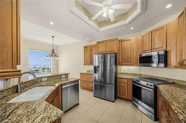 4192 Bay Beach Ln 8105, Fort Myers Beach, Florida 33931