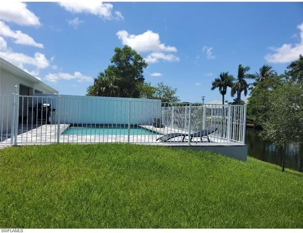 2 pools can also be installed for maximum Air-BnB income.
