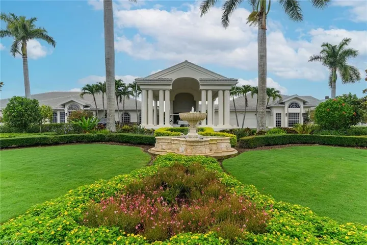 1100 Eastham Way A302, Naples, Florida 34104