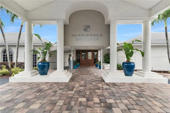 1100 Eastham Way A302, Naples, Florida 34104