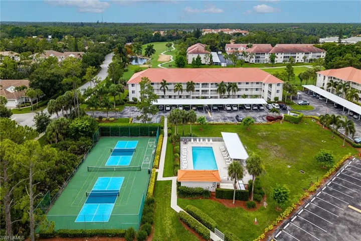1100 Eastham Way A302, Naples, Florida 34104