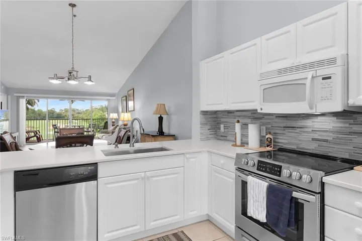 1100 Eastham Way A302, Naples, Florida 34104