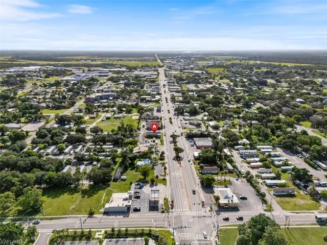 Aerial view of property and surrounding area