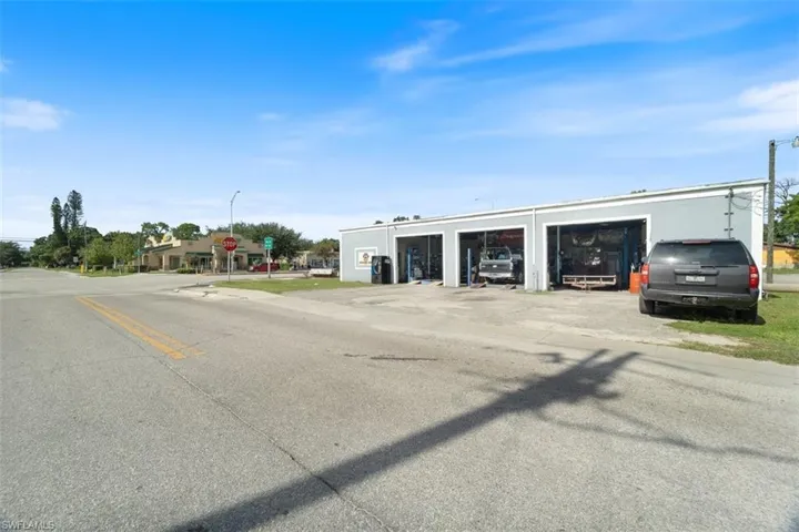 704 W Main  ST, Immokalee, FL 34142