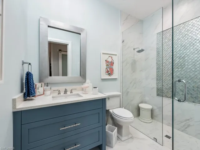 Full bathroom off the media room