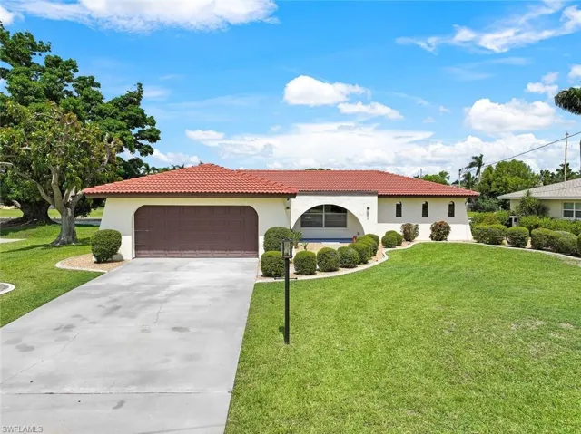 3615 SE 18th  AVE, Cape Coral, FL 33904