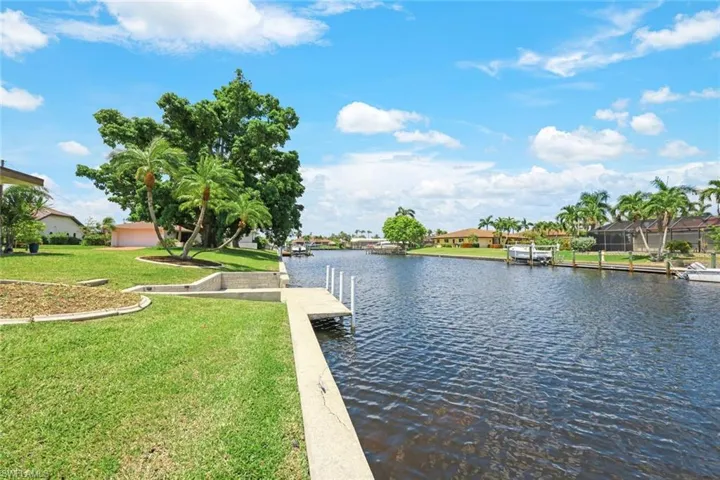 3615 SE 18th  AVE, Cape Coral, FL 33904