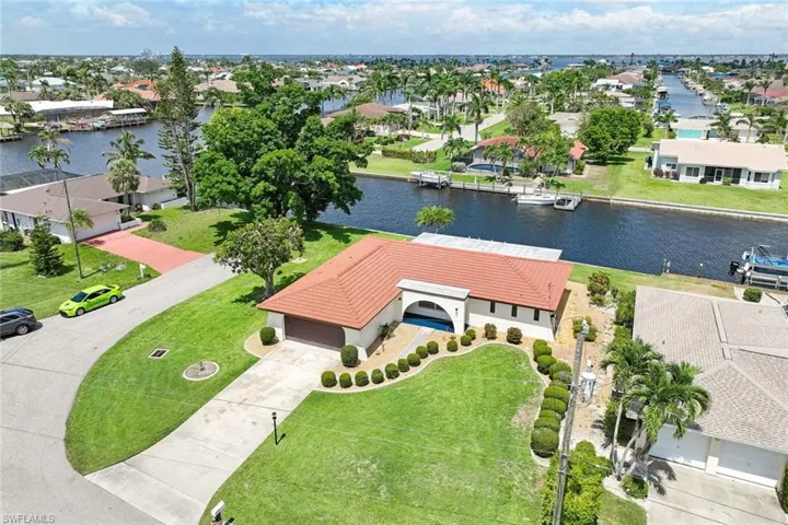 3615 SE 18th  AVE, Cape Coral, FL 33904