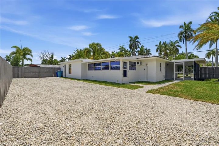 11901 Mcgregor Blvd, Fort Myers, Florida 33919