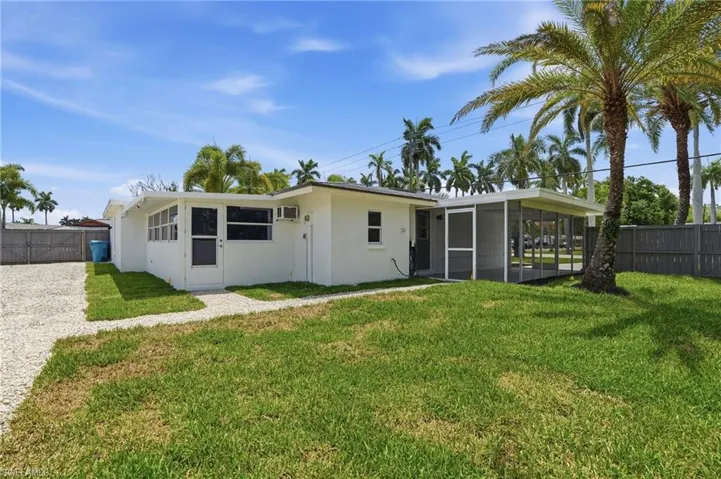 11901 Mcgregor Blvd, Fort Myers, Florida 33919