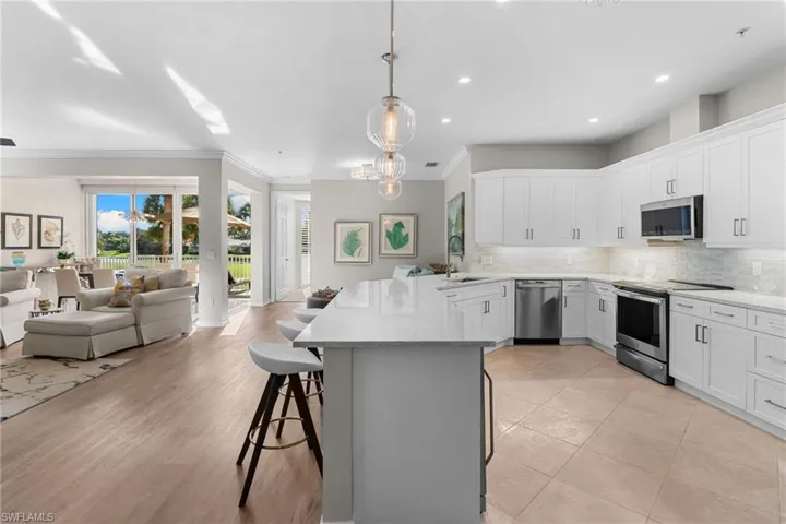 1540 Clermont Dr 103, Naples, Florida 34109