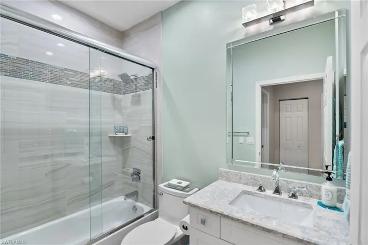 1540 Clermont Dr 103, Naples, Florida 34109