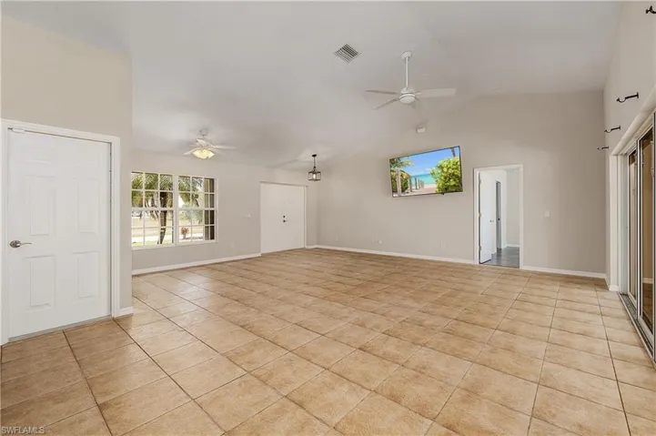2614 NW 5th Ave, Cape Coral, FL 33993