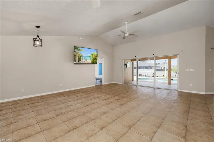 2614 NW 5th Ave, Cape Coral, FL 33993
