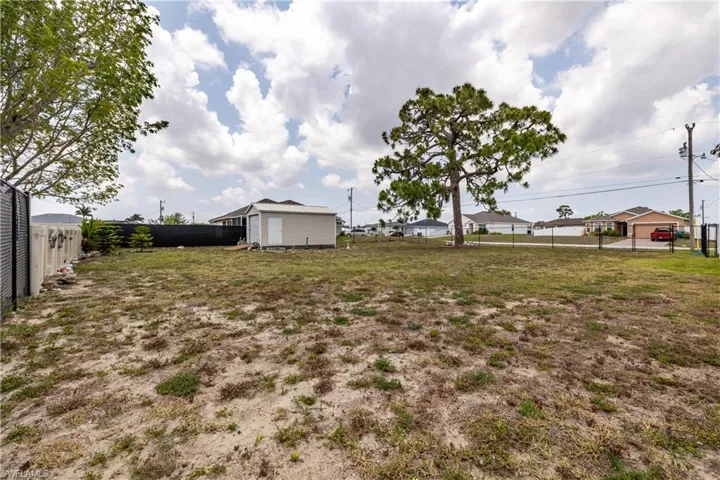2614 NW 5th Ave, Cape Coral, FL 33993